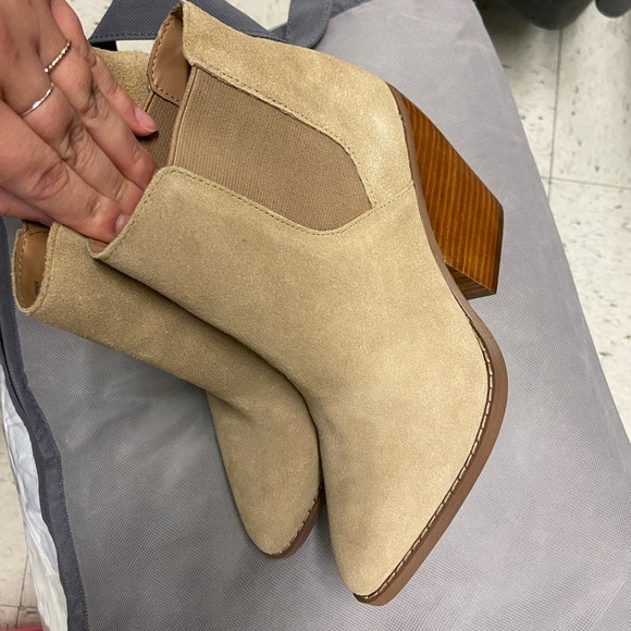 BP bootie - Picture 2 of 5